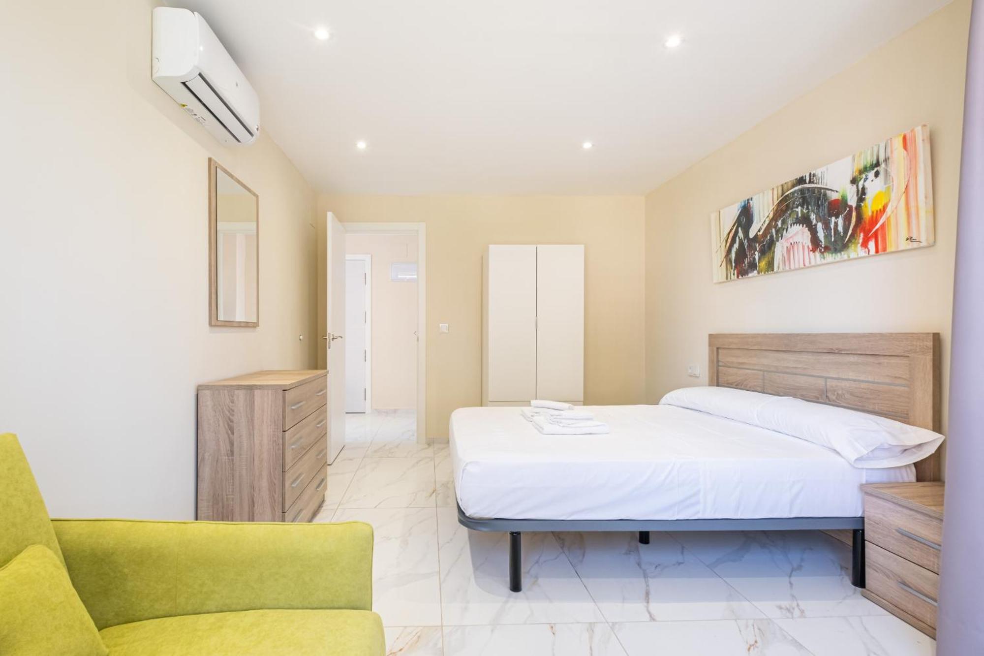 Benipark Apartments Poniente Beach ベニドルム エクステリア 写真