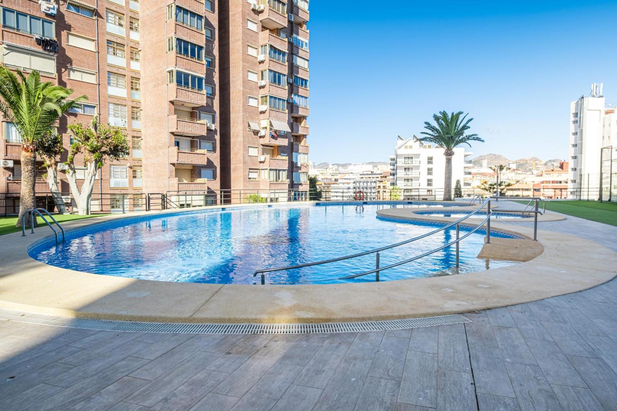 Benipark Apartments Poniente Beach ベニドルム エクステリア 写真